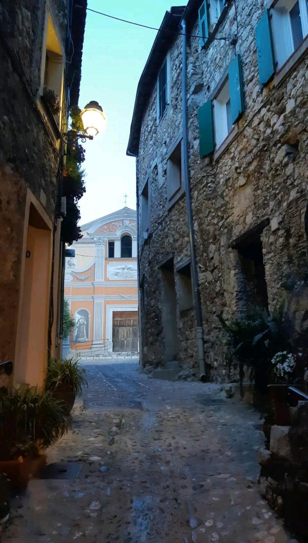 Charmant Appartement De Village Renove Gorbio المظهر الخارجي الصورة